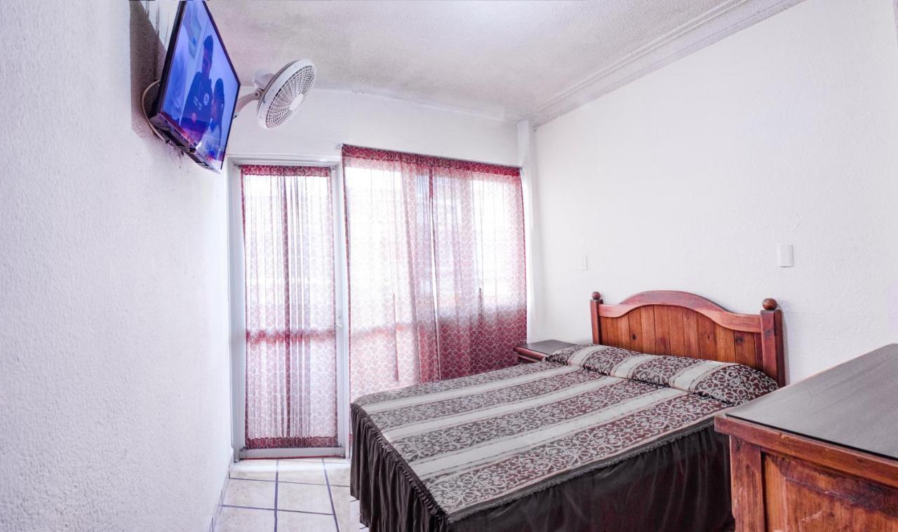 Hotel Plaza Aleman León Eksteriør bilde
