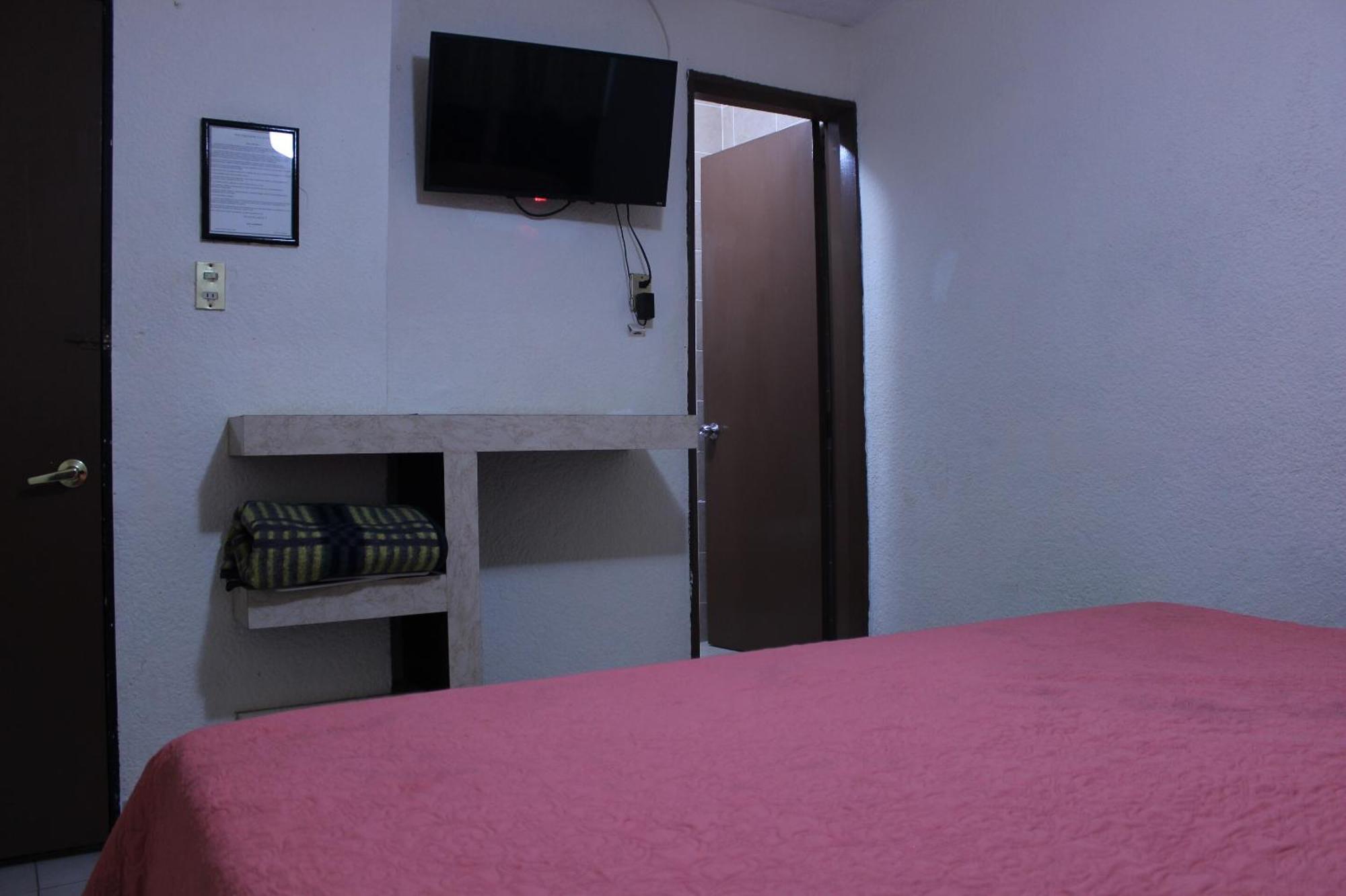 Hotel Plaza Aleman León Rom bilde