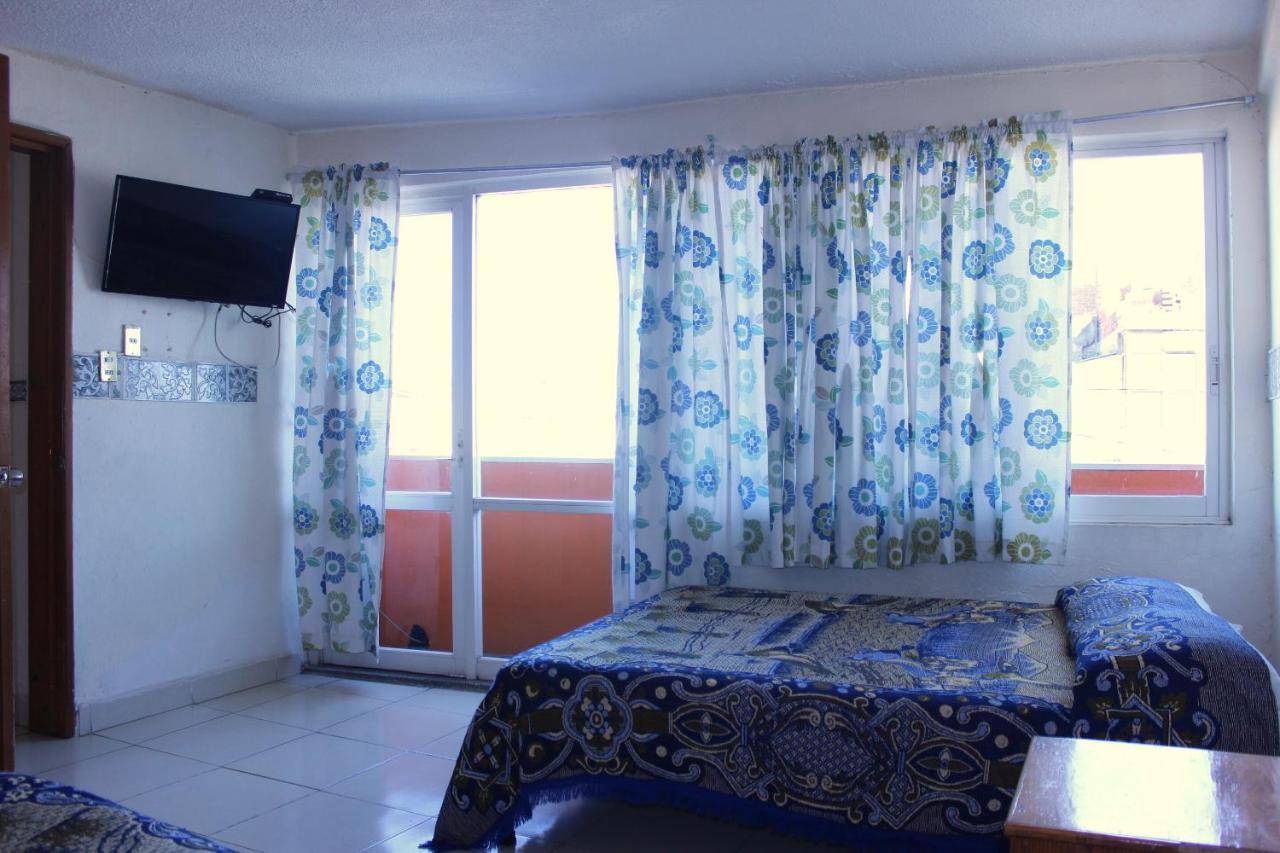 Hotel Plaza Aleman León Eksteriør bilde